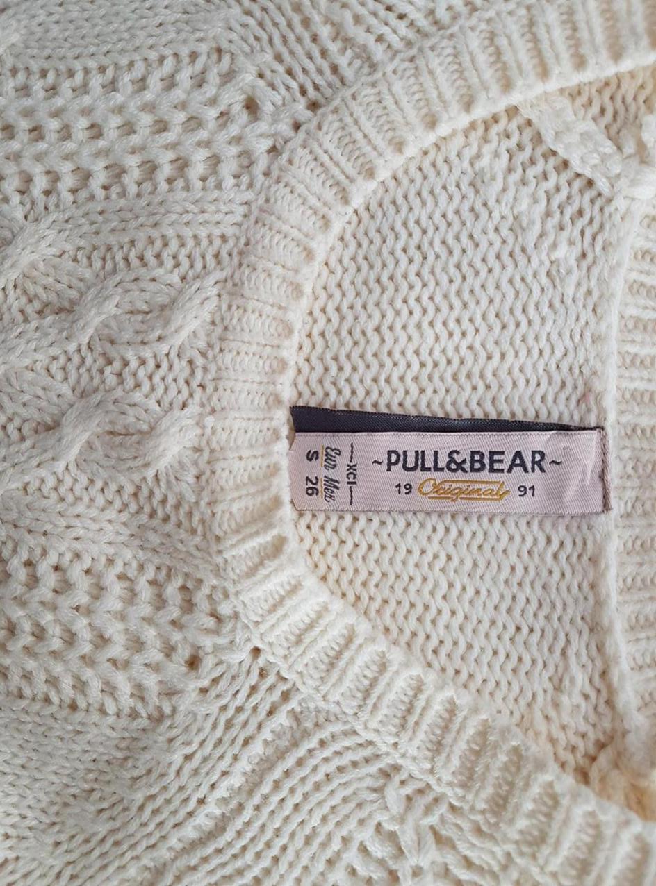 Pull and Bear Rozmiar S Kolor Kremowy Crew Neck Sweter Długi rękaw Dzianina kablowa