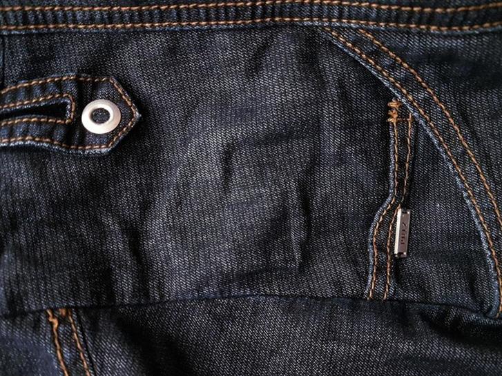 Pulz jeans Rozmiar M Kolor Granatowy W serek Sukienka Sheath Bezrękawnik Midi