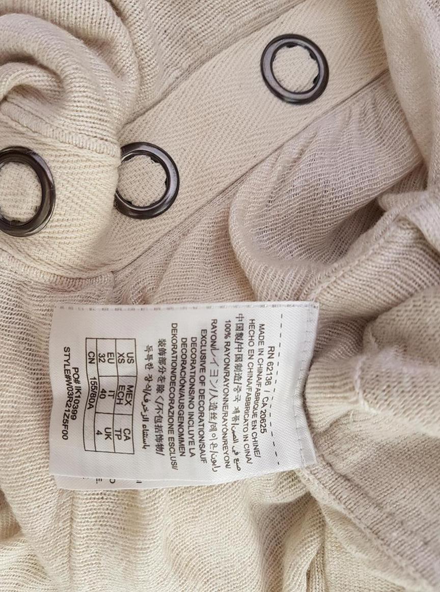 Guess Rozmiar XS Kolor Beżowy W serek Długi Otwarty Kardigan Krótki rękaw Materiał Rayon 100% Cienka dzianina