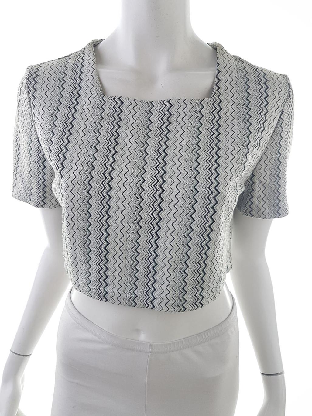 B Vintage Rozmiar 40 Kolor Szary Jodełka Kwadratowy dekolt Bluzka Crop Top Krótki rękaw Materiał Wiskoza