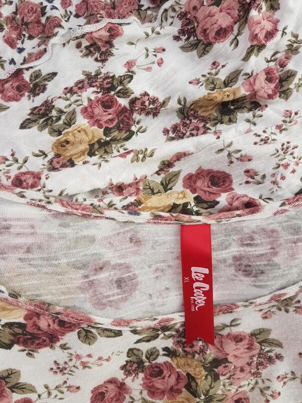 Lee Cooper Rozmiar XL Kolor Beżowy Okrągły dekolt Sukienka A-Line Krótki rękaw Midi Materiał Wiskoza