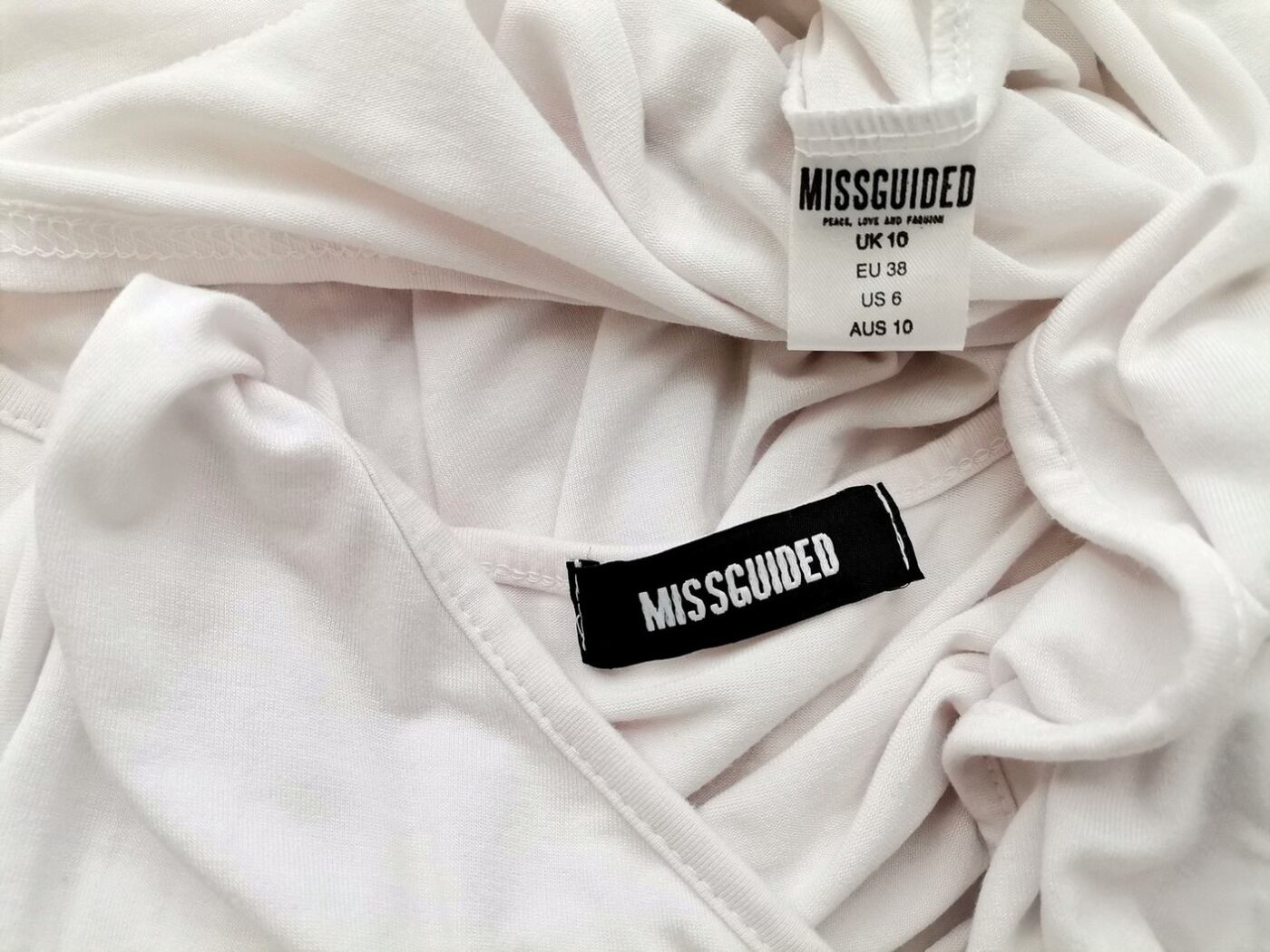 Missguided Rozmiar 10 (38) Kolor Biały W serek Tunika Bluzka Długi rękaw Materiał Wiskoza