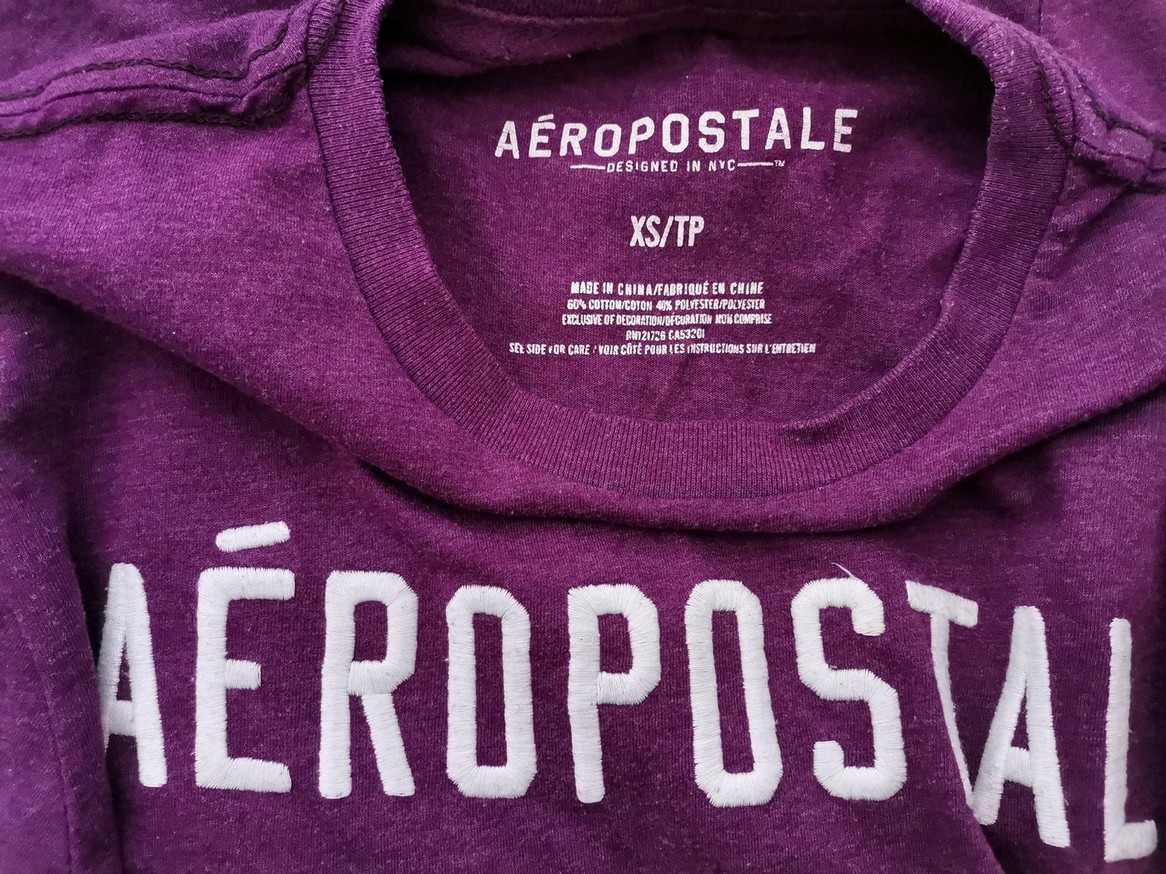 Aeropostale Rozmiar XS Kolor Purpurowy Crew Neck T-Shirt Krótki rękaw Materiał Bawełna