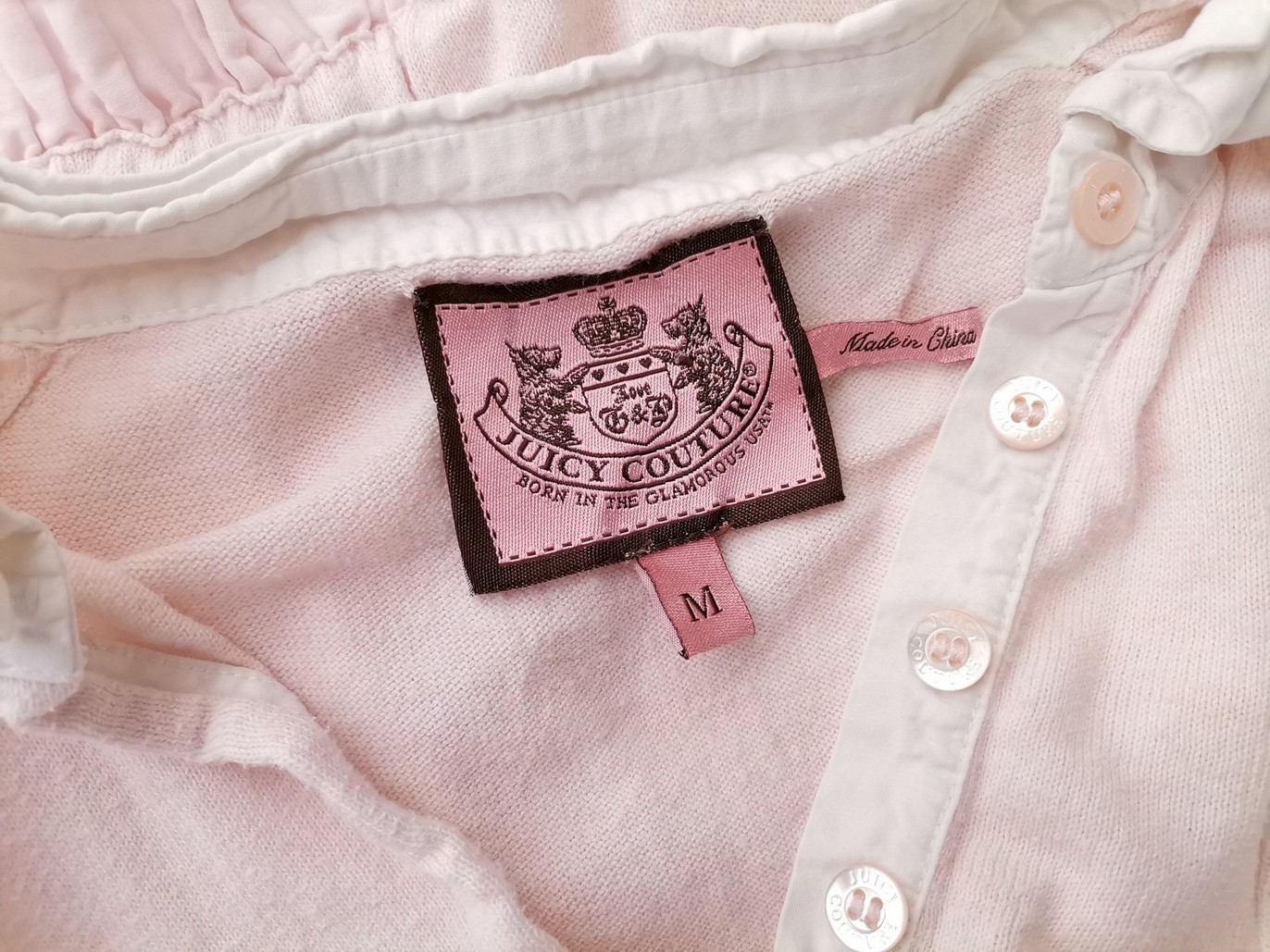 Juicy couture Rozmiar M Kolor Pudrowy Róż Kołnierz Koszulka Polo Krótki rękaw Materiał Bawełna 100%