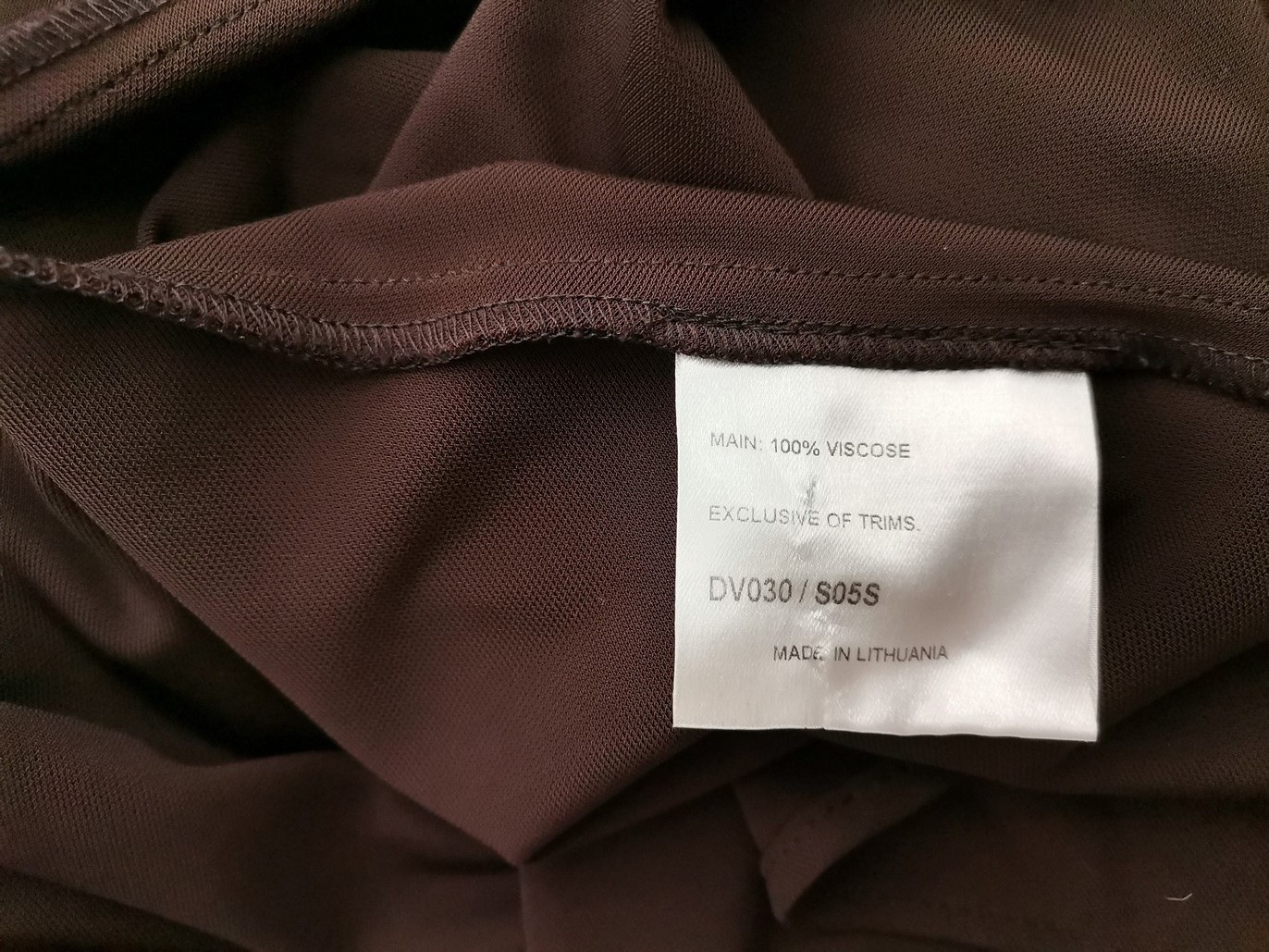 Karen MILLEN Rozmiar 14 (42) Kolor Brązowy W serek Sukienka Maxi Rękaw 3/4 Długa Materiał Wiskoza 100%