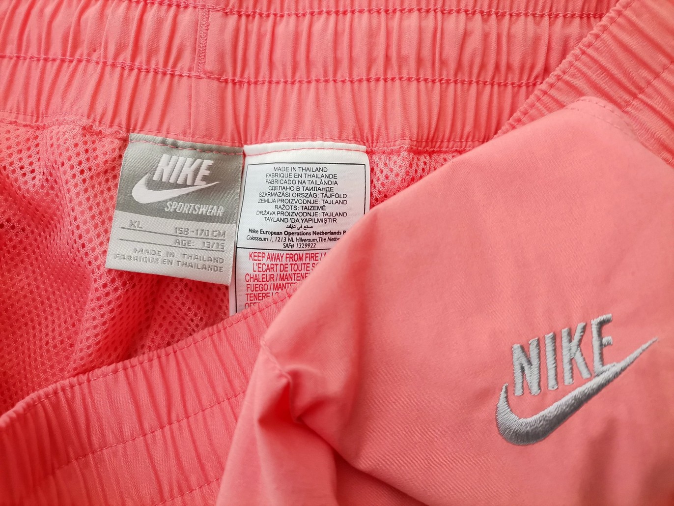 Nike Rozmiar XL Kolor Różowy Spodnie Rybaczki