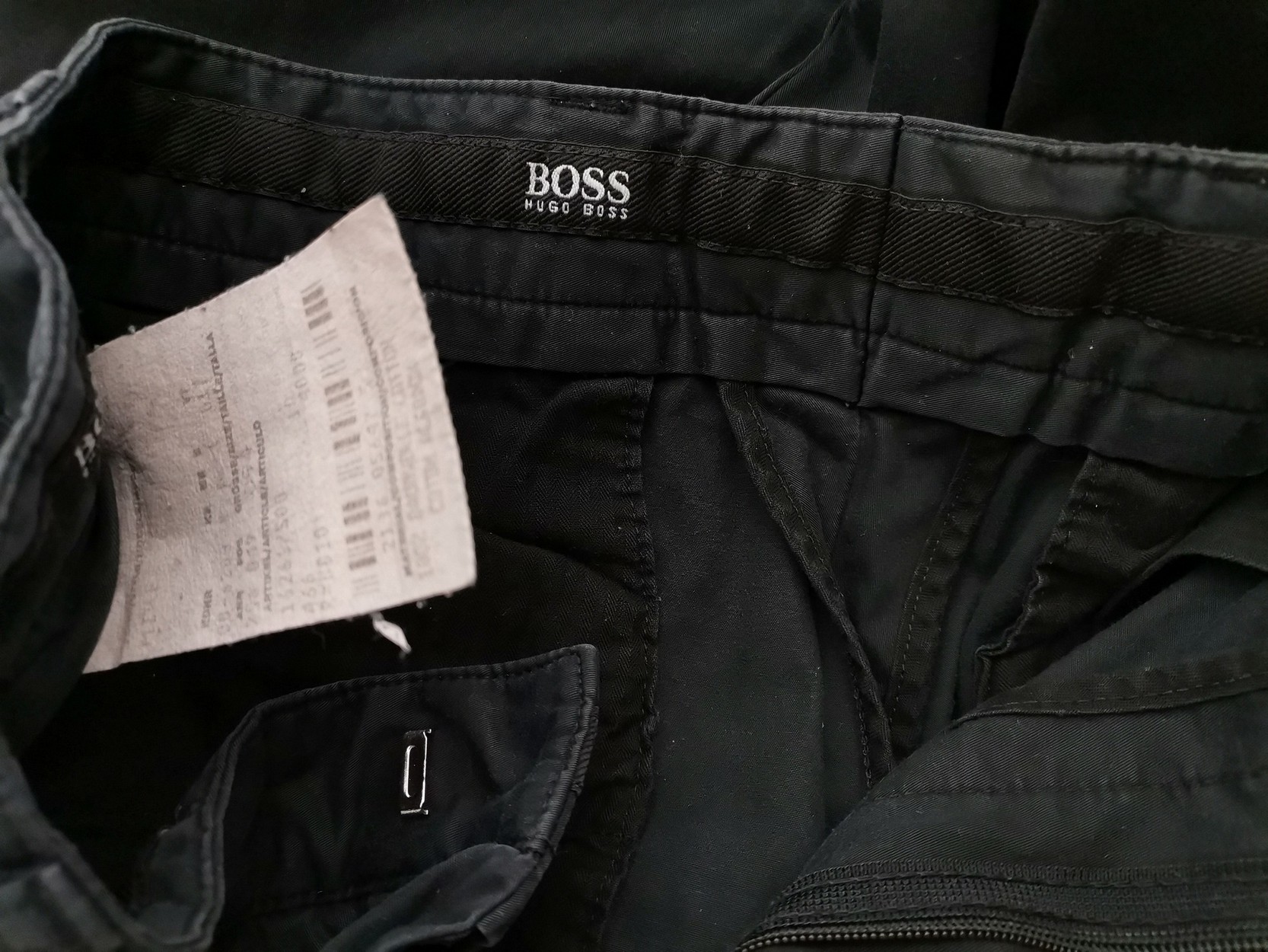 Hugo Boss Rozmiar 54 Kolor Czarny Materiał Bawełna 100%