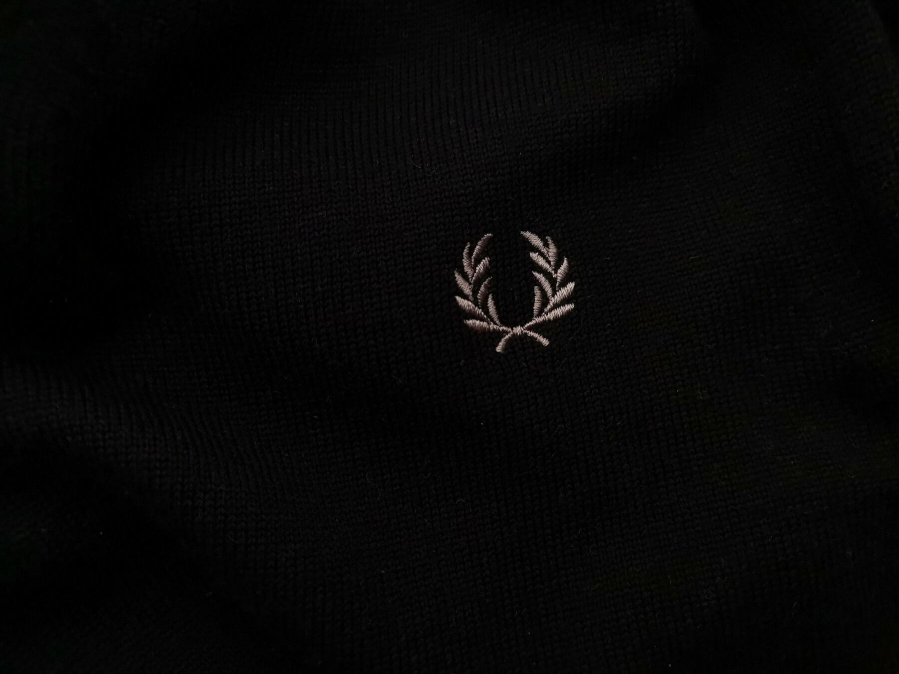 Fred Perry Rozmiar S Kolor Czarny Męski Sweter Długi rękaw Materiał Wełna Merino