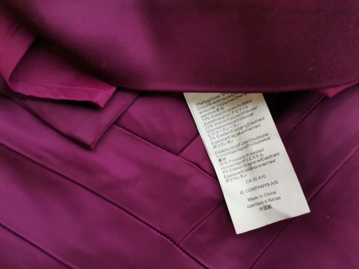 InWear Rozmiar 38 Kolor Purpurowy Dekolt Serce Sukienka Bodycon Bezrękawnik Midi