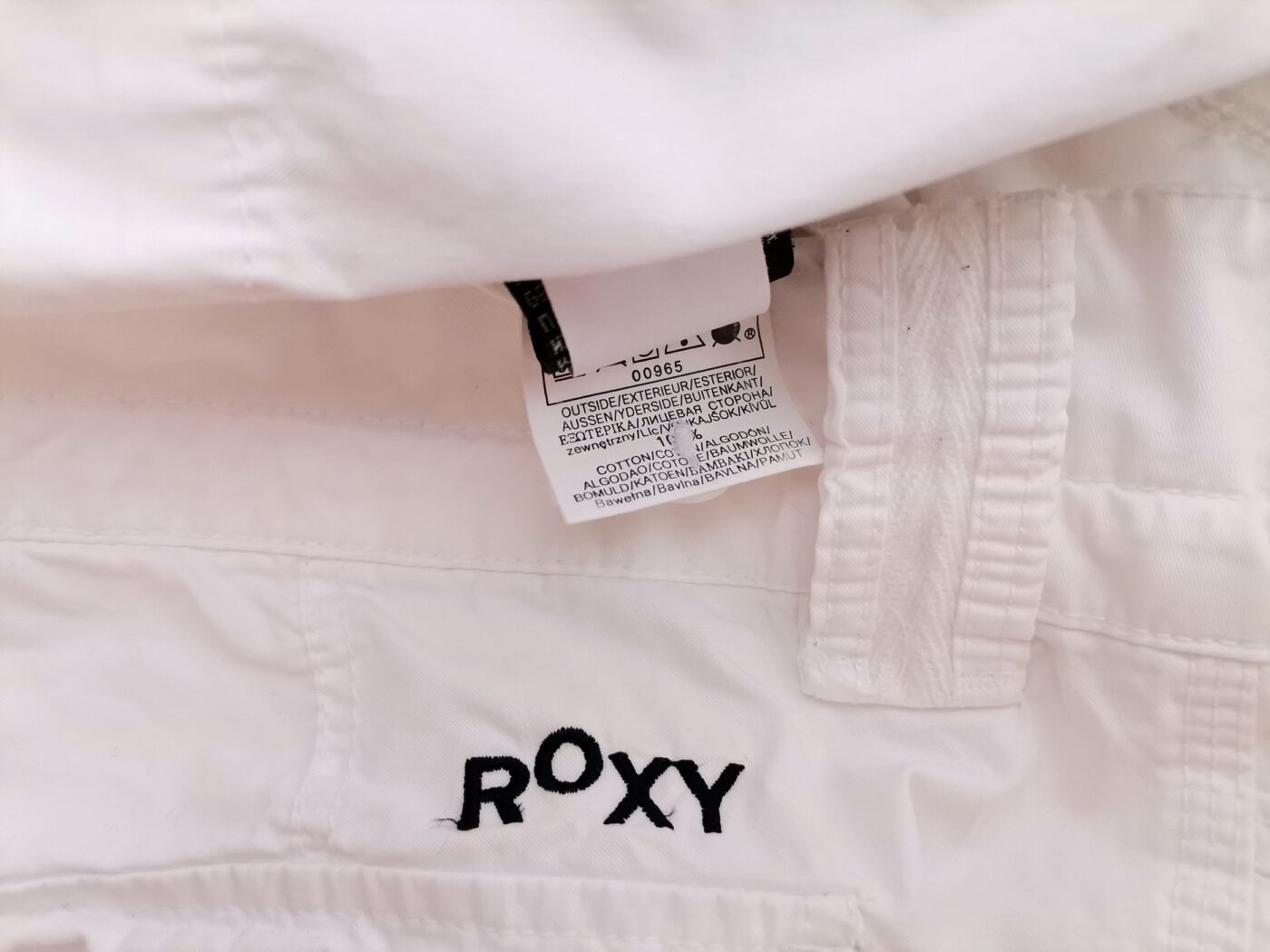 Roxy Rozmiar M Kolor Biały Spodnie Rybaczki Materiał Bawełna 100%