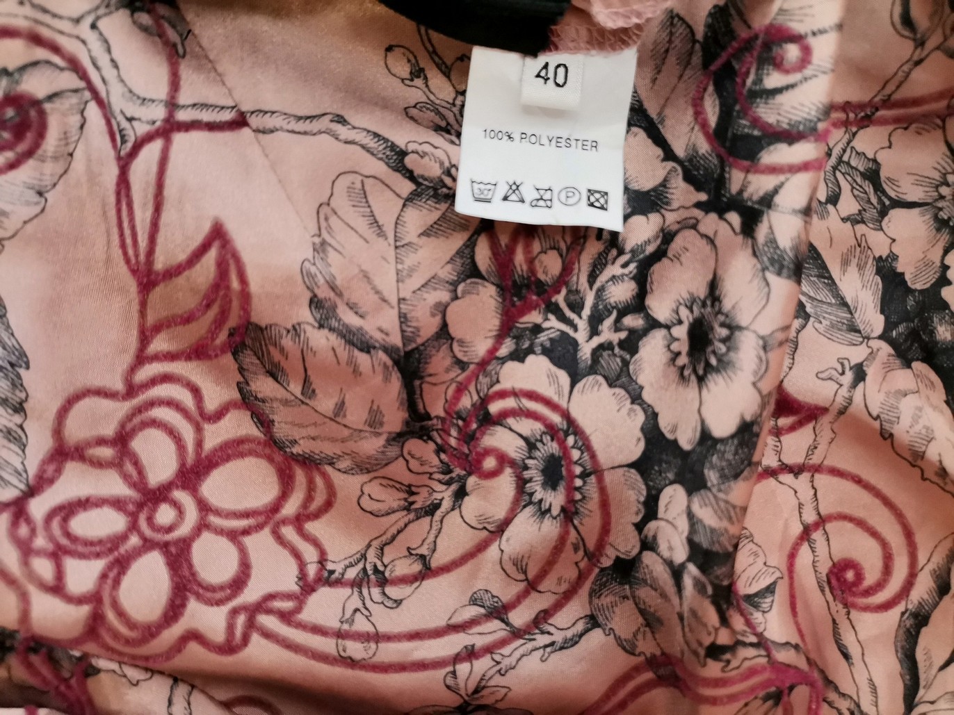 Liv Of Copenhagen Rozmiar 40 Kolor Różowy W serek Sukienka Sheath Rękaw 3/4 Midi