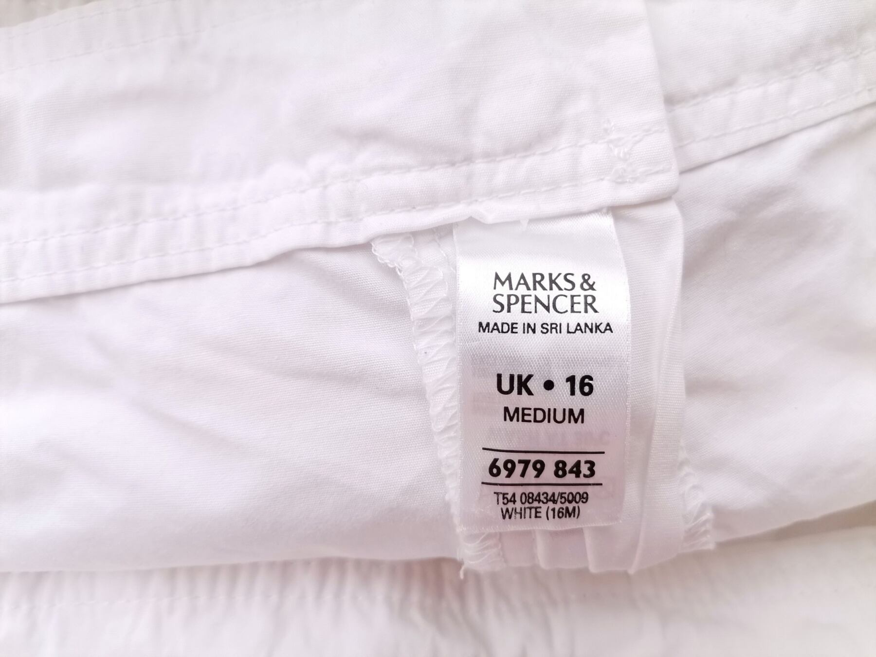 Marks&spencer Rozmiar 16 (44) Kolor Biały Spodnie Casual Materiał Bawełna 100%