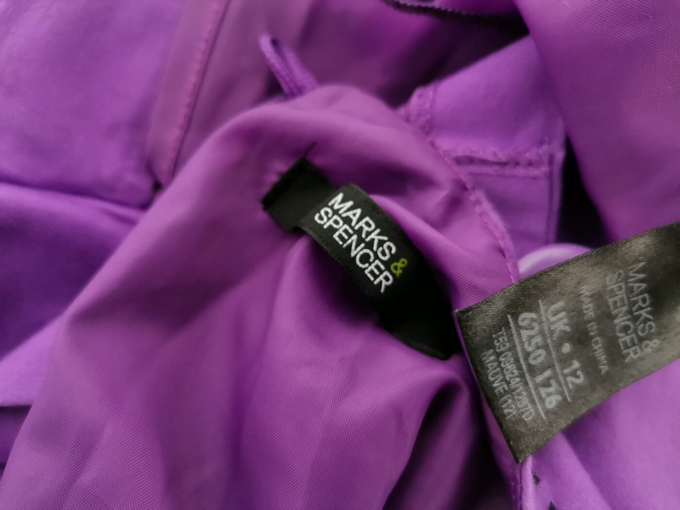 Marks&spencer Rozmiar 12 (40) Kolor Fioletowy Okrągły dekolt Sukienka Sheath Bezrękawnik Midi Materiał Bawełna