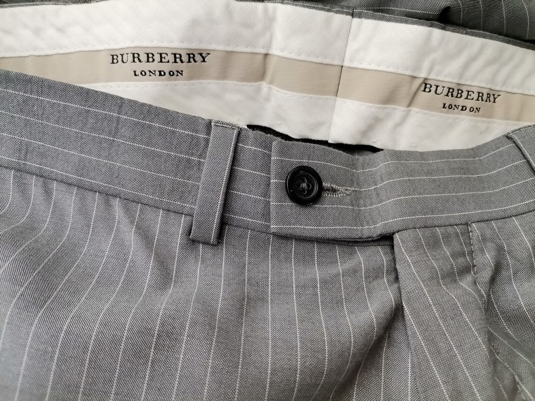 BURBERRY Rozmiar S Kolor Szary Pasy