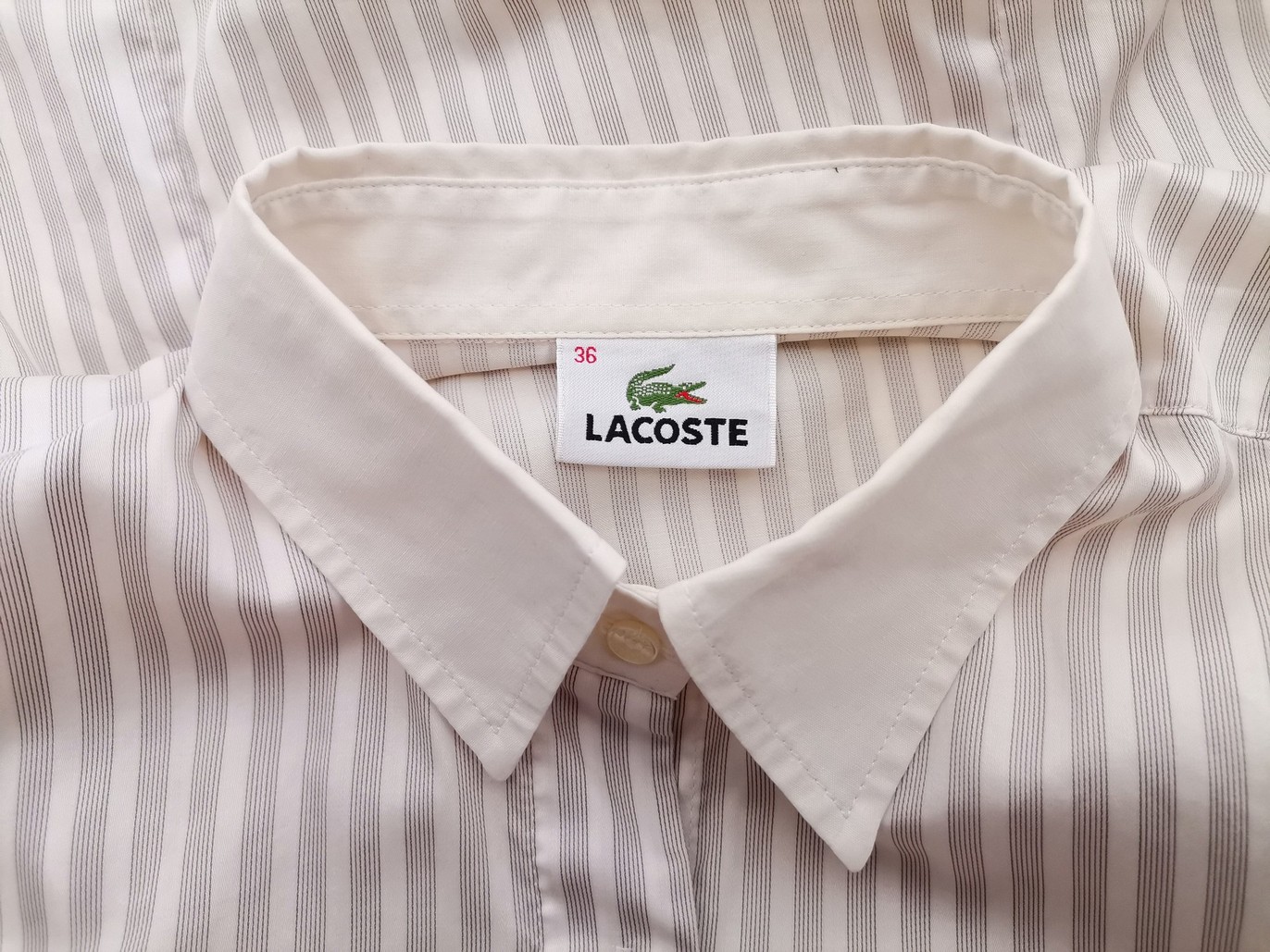 Lacoste Rozmiar 36 Kolor Kremowy Pasy Kołnierz Koszula Zapinana Bluzka Długi rękaw Materiał Bawełna 100%