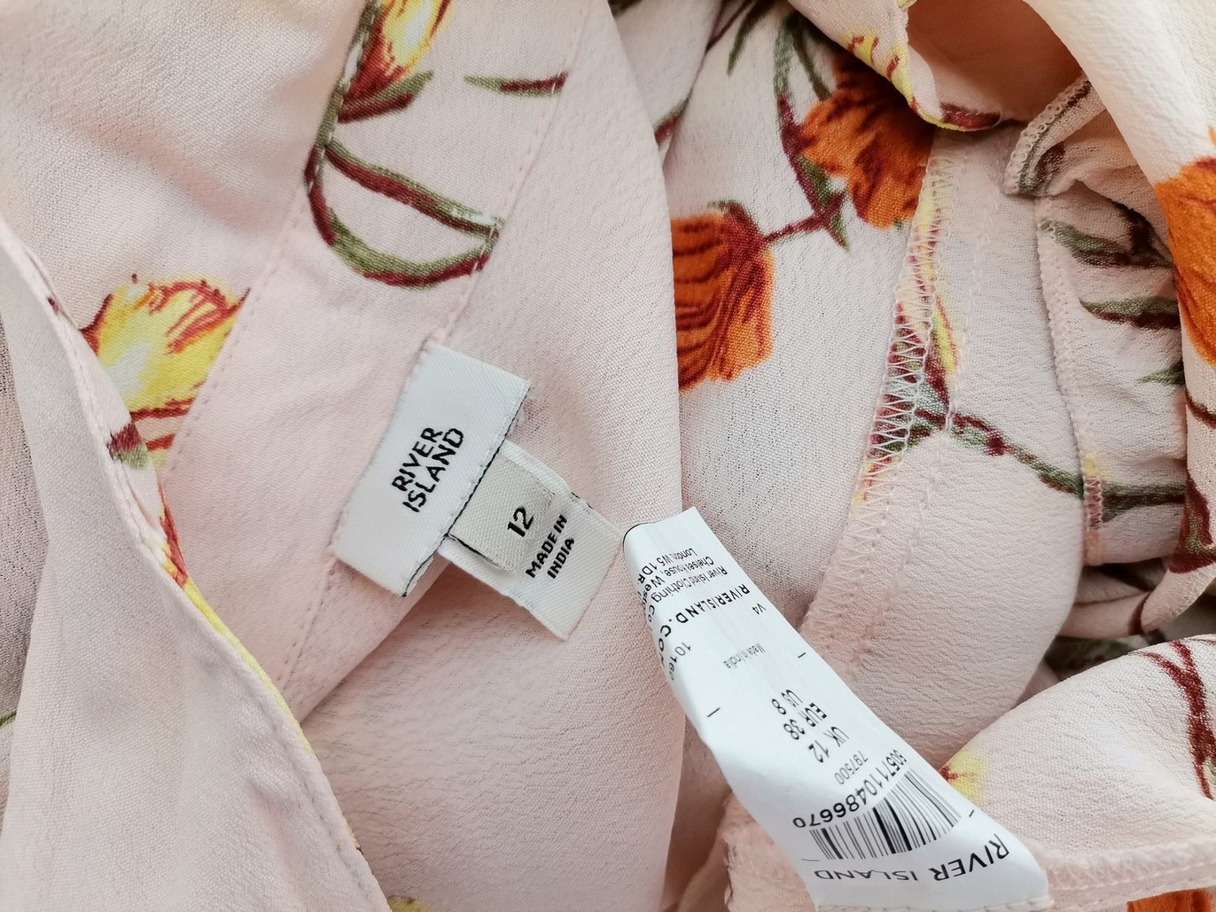 River island Rozmiar 12 (38) Kolor Pudrowy Róż Kołnierz Bluzka Zapinana Rękaw 3/4 Materiał Wiskoza 100%