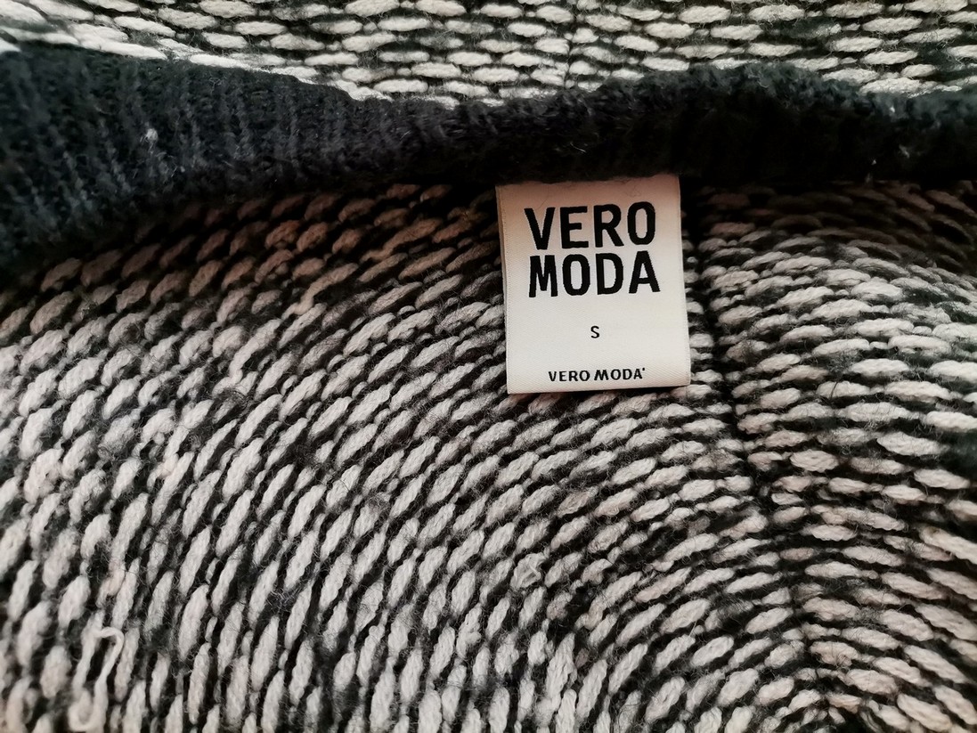 Vero moda Rozmiar S Kolor Granatowy Okrągły dekolt Sweter Długi rękaw Materiał Akryl 100% Gruba dzianina