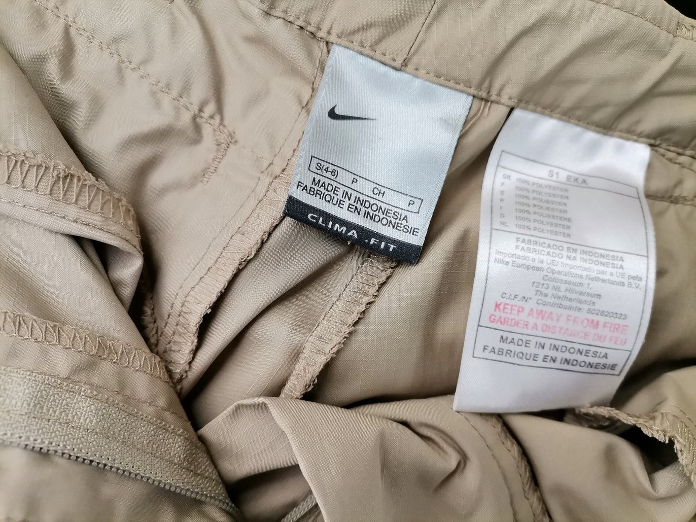 Nike Rozmiar S Kolor Beżowy Spodnie Casual