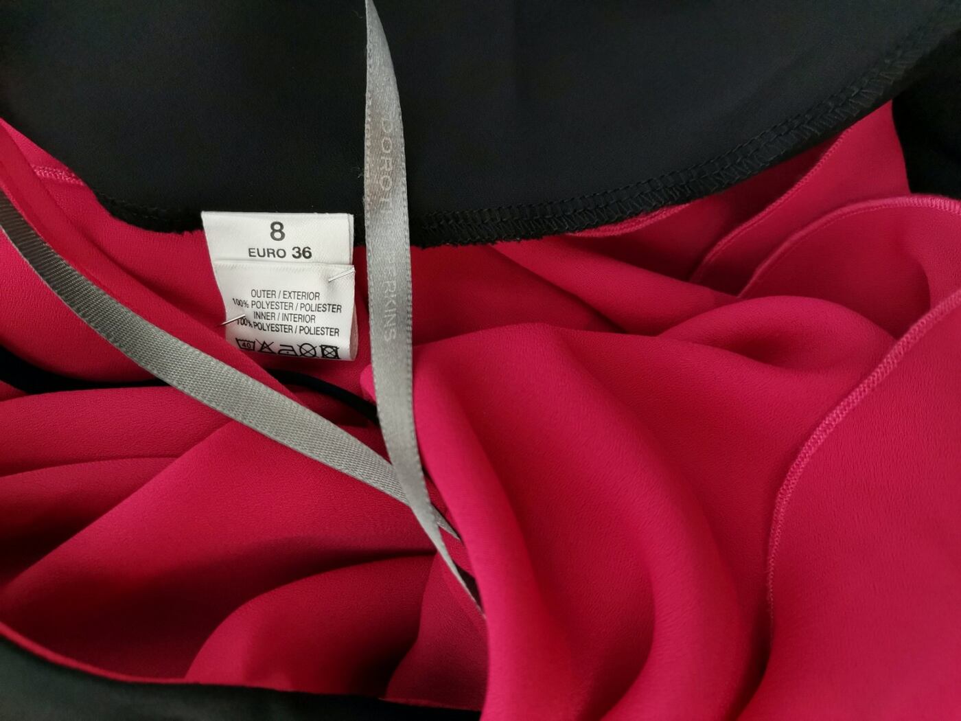 Dorothy perkins Rozmiar 8 (36) Kolor Fuksja Drapowany dekolt Sukienka Slip Bezrękawnik Midi