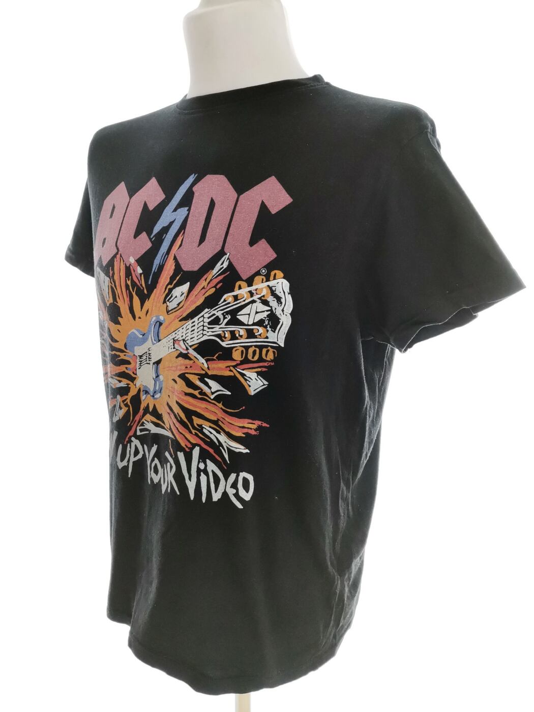 AC/DC Rozmiar M Kolor Czarny Męski T-Shirt Krótki rękaw Materiał Bawełna 100%