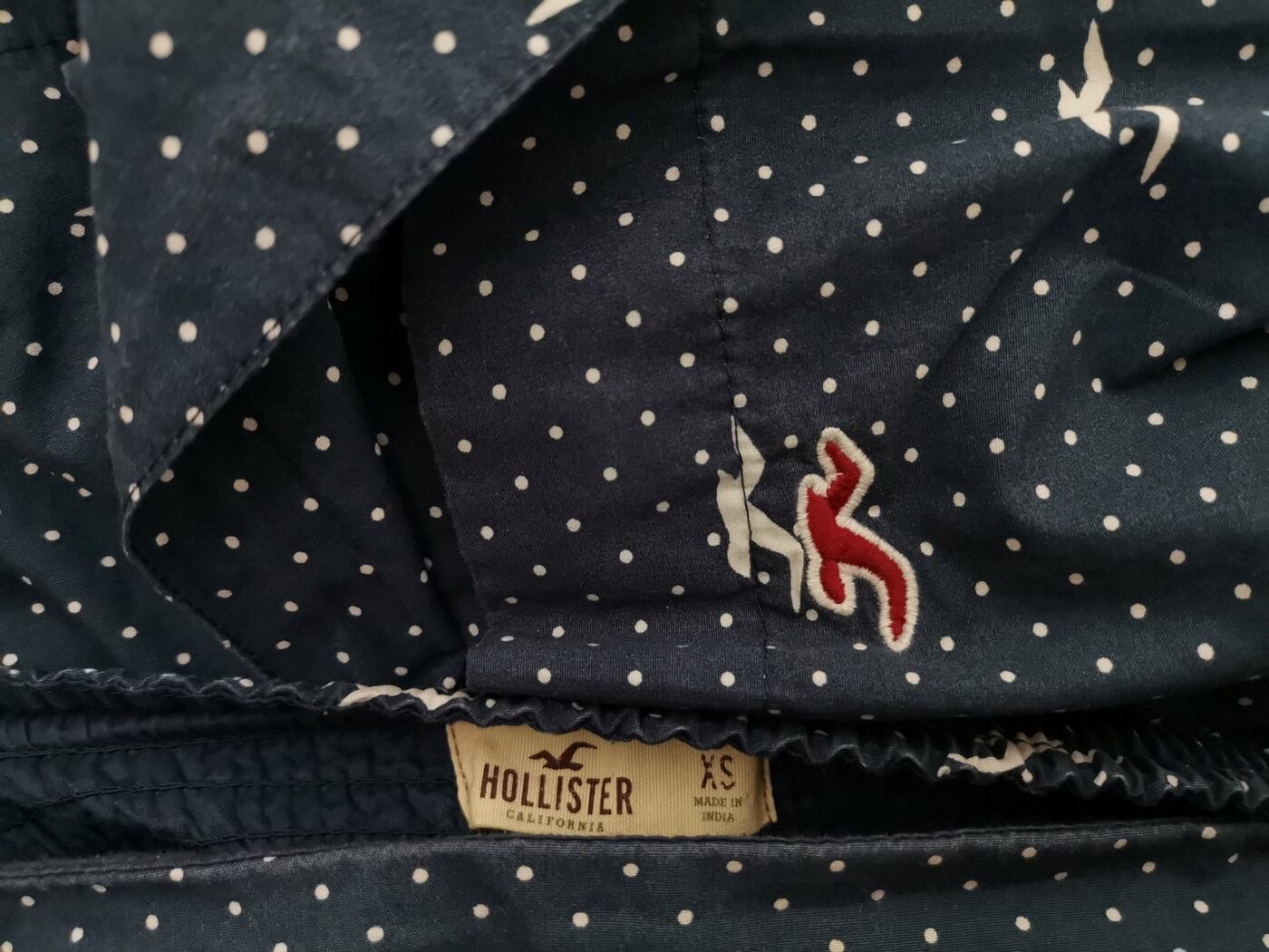 Hollister Rozmiar XS Kolor Niebieski Grochy Odkryte Ramiona Sukienka Mini Bezrękawnik Krótka Materiał Bawełna 100%