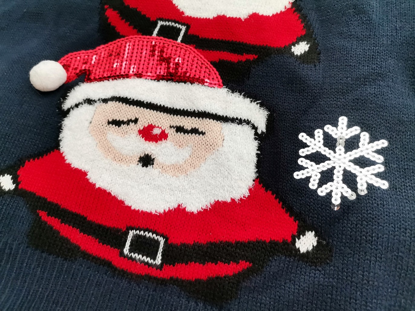 Merry Christmas Rozmiar 42/44 Kolor Granatowy Crew Neck Sweter Świąteczny Gwiazdka Długi rękaw Cienka dzianina