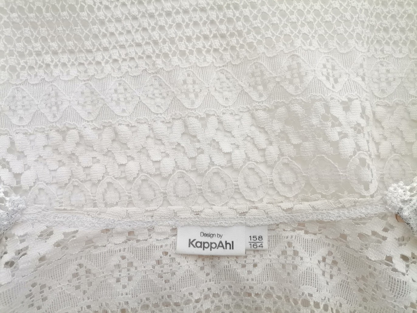 Design by KAPPAhl Rozmiar 158/164cm (XS/S) Kolor Szary W serek Długi Otwarty Kardigan Długi rękaw Cienka dzianina