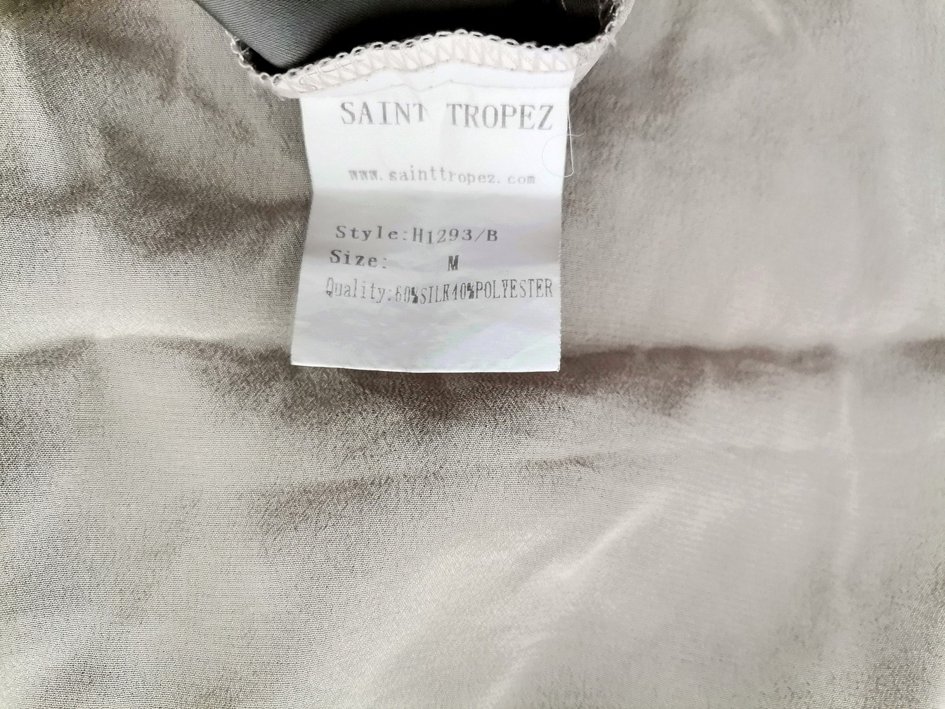 Saint tropez Rozmiar M Kolor Szary Okrągły dekolt Bluzka Krótki rękaw Materiał Jedwab