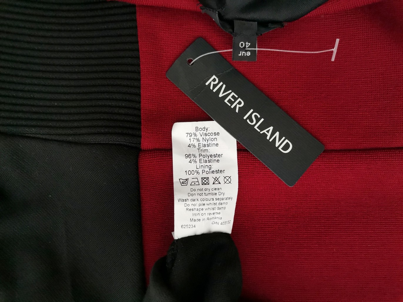 River island Rozmiar 14 (40) Kolor Czarny Okrągły dekolt Sukienka Ołówkowa Krótki rękaw Midi Materiał Wiskoza