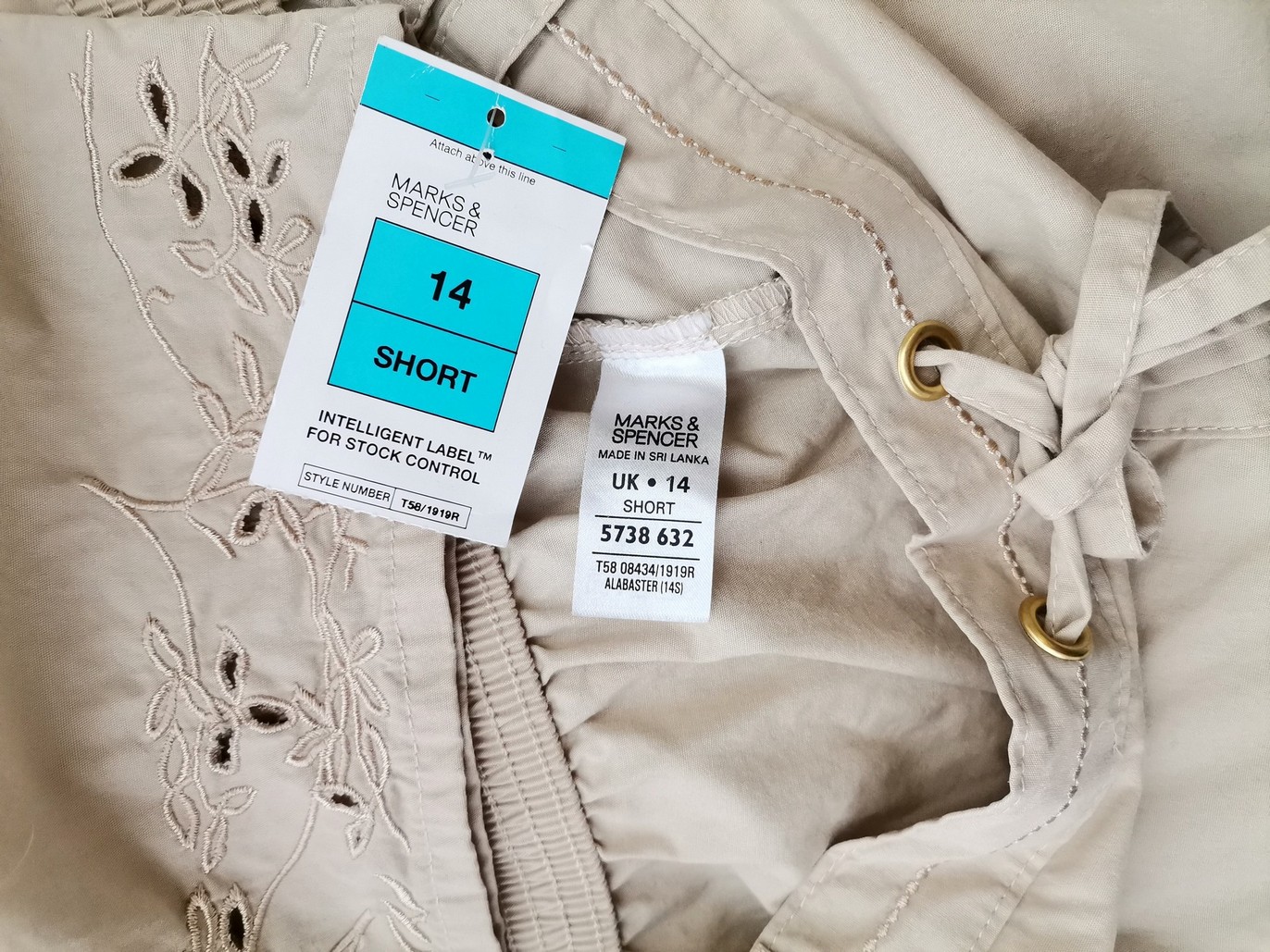 Marks&spencer Rozmiar 14 (42) Kolor Kremowy Spodnie Casual Materiał Bawełna 100%