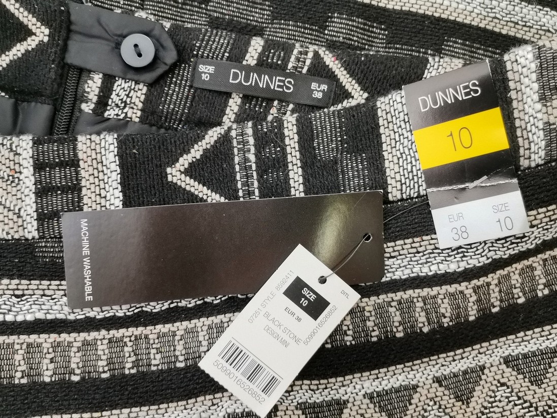 Dunnes Rozmiar 10 (38) Kolor Czarny Spódnica Mini Krótka