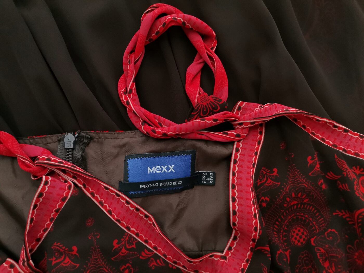 Mexx Rozmiar 42 Kolor Brązowy Odkryte Ramiona Sukienka Maxi Bezrękawnik Długa