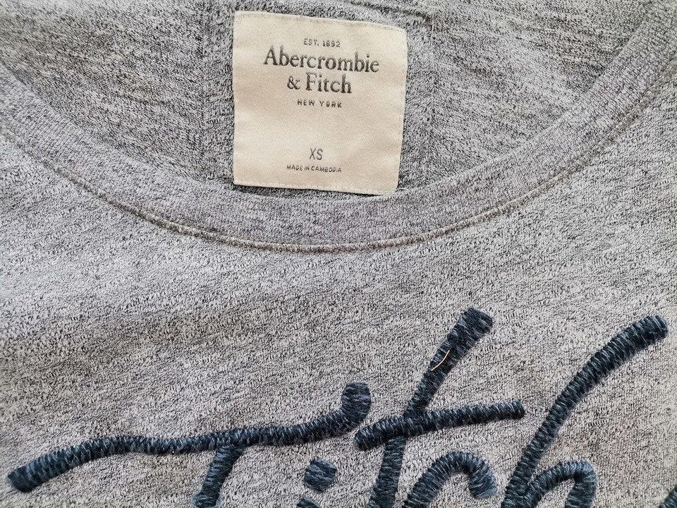 ABERCROMBIE & FITCH Rozmiar XS Kolor Szary Okrągły dekolt Bluzka Długi rękaw Materiał Bawełna