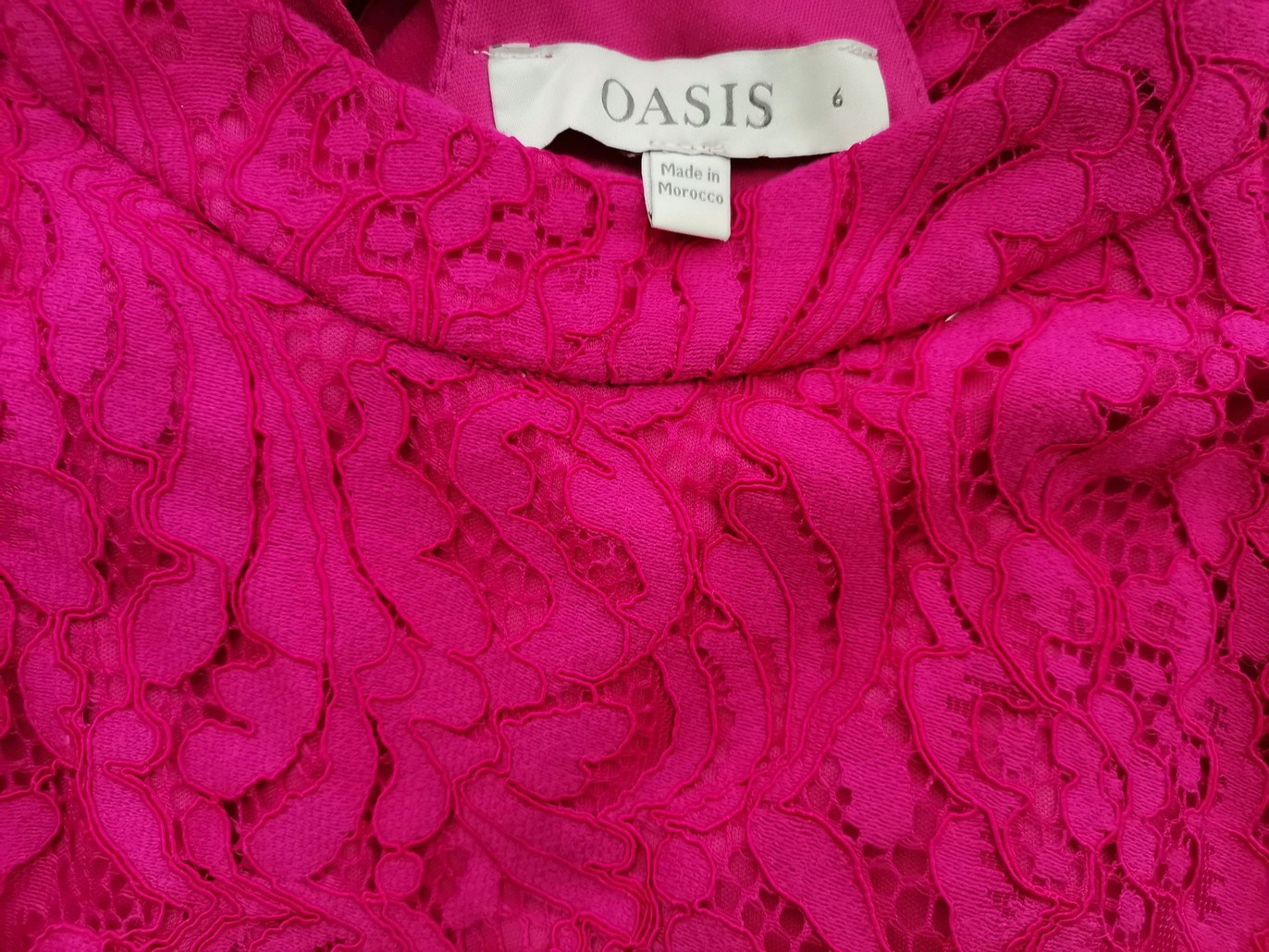 Oasis Rozmiar 6 (32) Kolor Różowy Halter Sukienka Rozkloszowana Bezrękawnik Midi Materiał Wiskoza