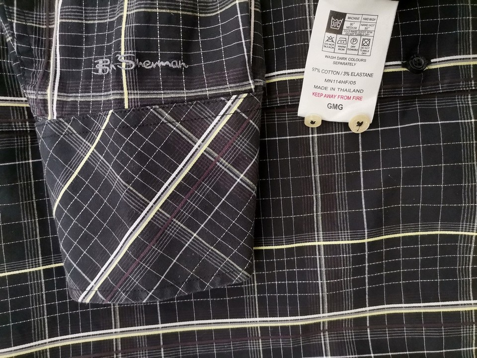 BEN SHERMAN Rozmiar 4 (XL) Kolor Czarny Krata Kołnierz Męska Koszula Casual Długi rękaw Materiał Bawełna