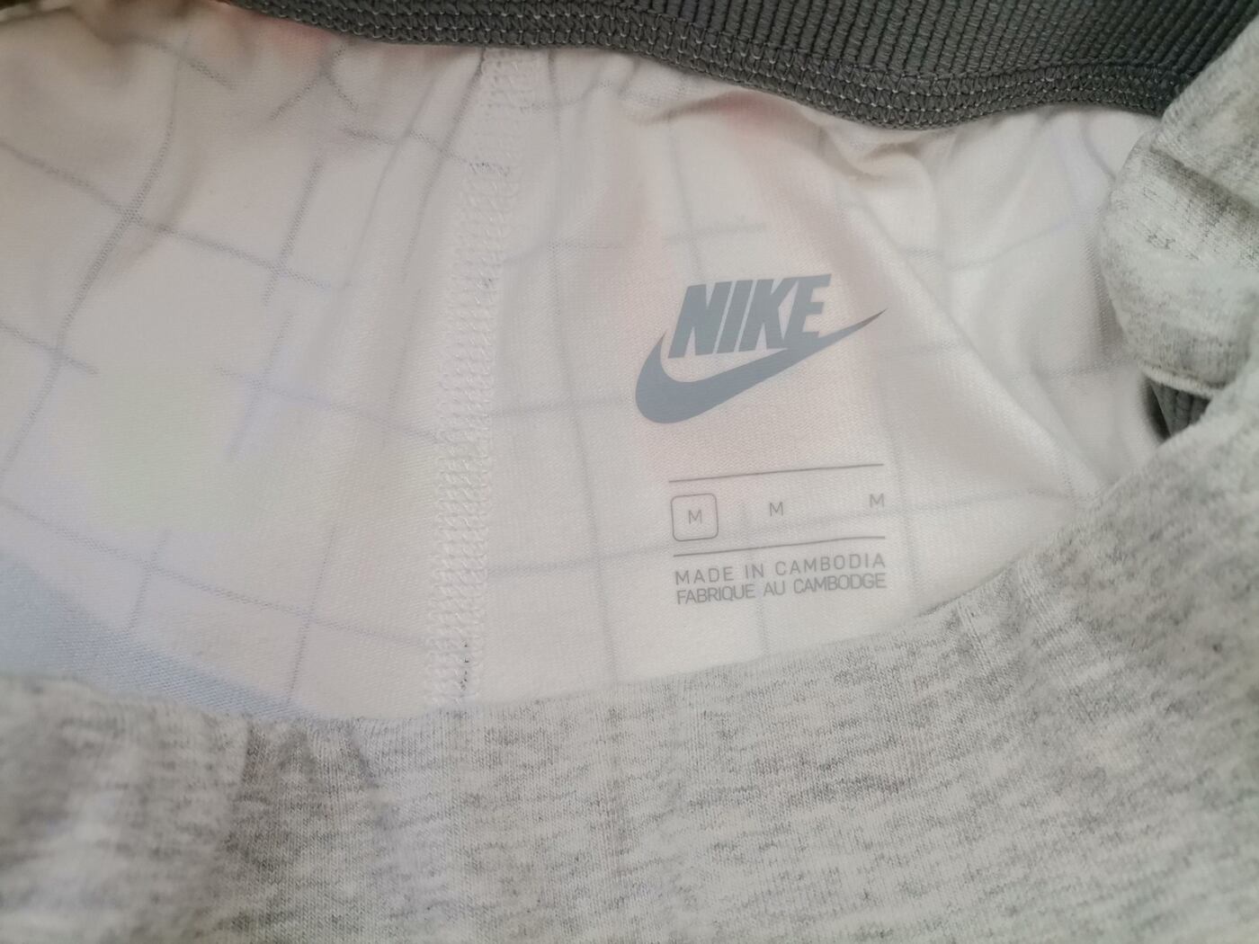 Nike Rozmiar M Kolor Szary Krata Legginsy Materiał Bawełna