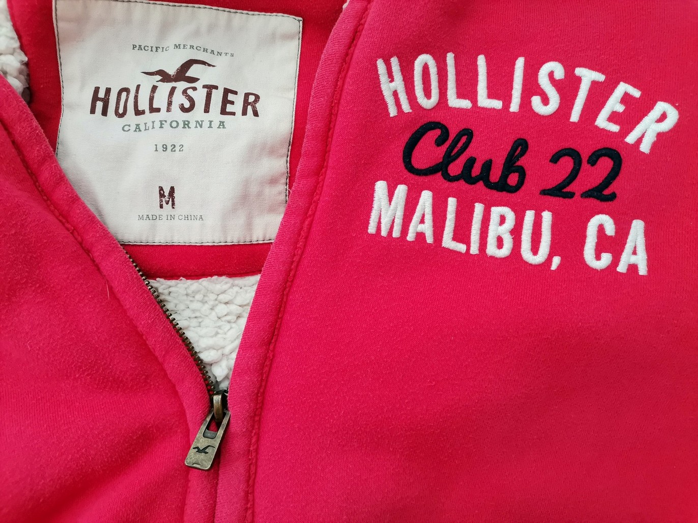 Hollister Rozmiar M Kolor Różowy Bluza na suwak Długi rękaw Materiał Bawełna