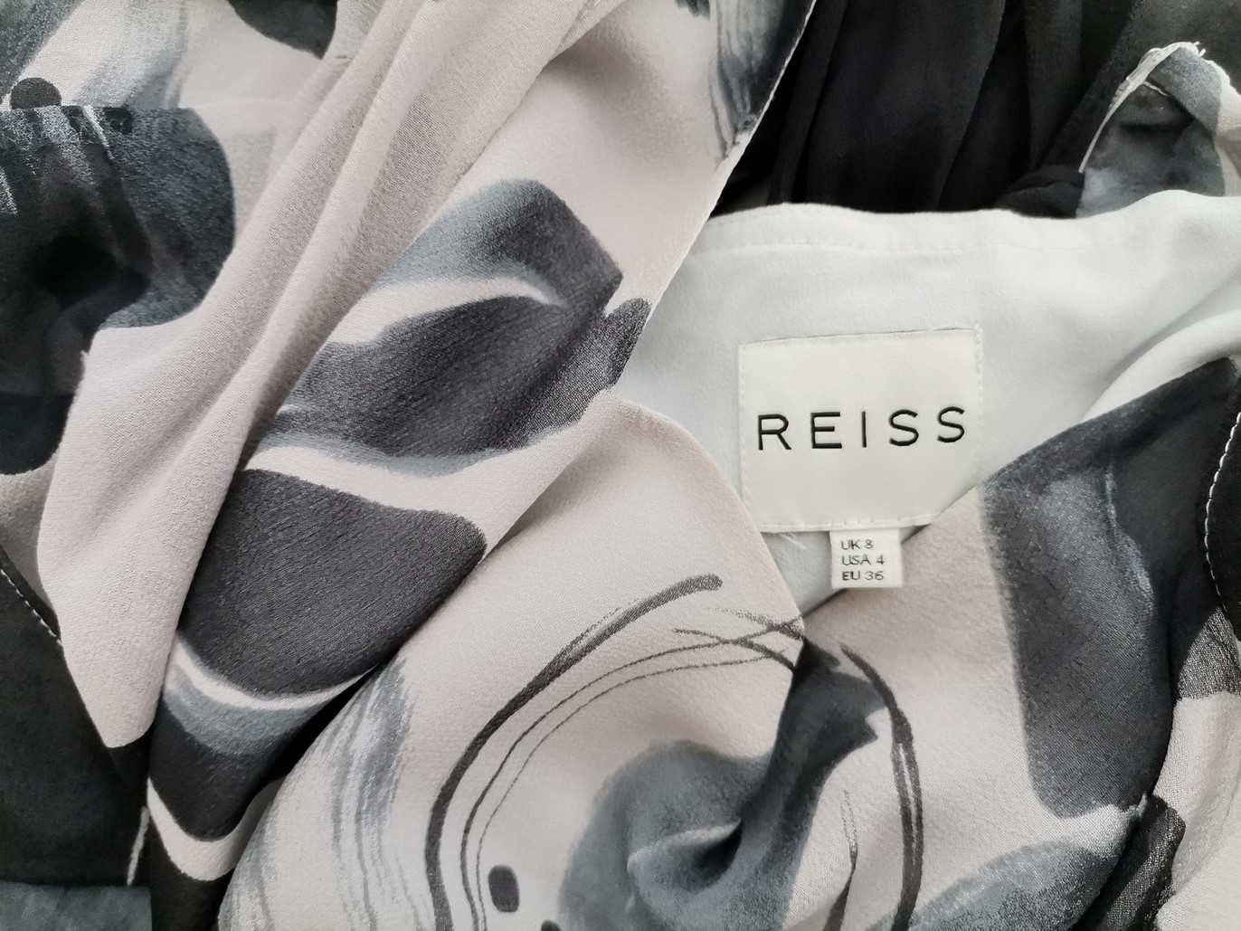 Reiss Rozmiar 8 (36) Kolor Szary W serek Sukienka Sheath Bezrękawnik Do Kolan Materiał Jedwab 100%