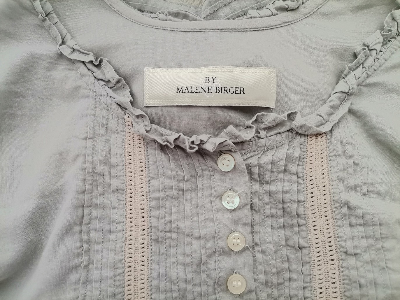 BY MALENE BIRGER Rozmiar 36 Kolor Szary Dekolt U Bluzka Peplum Rękaw 3/4 Materiał Bawełna 100%