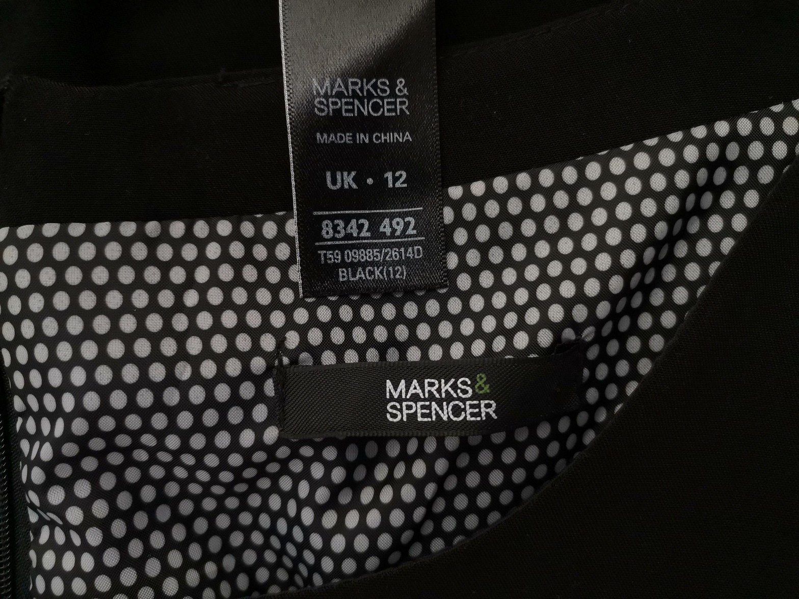 Marks&spencer Rozmiar 12 (40) Kolor Czarny Kwadratowy dekolt Sukienka Prostokątna Krótki rękaw Midi